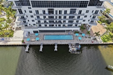 Super Popular Money Maker 3Br/2.5Ba Corner  Residence with Ocean - photo 44