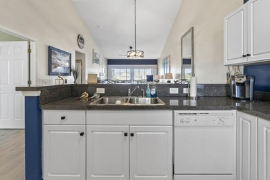 Look at this beautifully furnished 2 bedroom, 2 bath condo - photo 7
