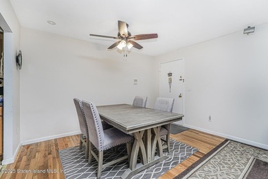 Welcome to 163 Cromwell Avenue! This beautifully maintained - photo 4