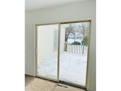 Welcome to Missions East Condos! This 3 bedroom, 2 bath home has