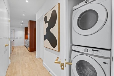 Stunning 3 Be/3.5 Ba corner residence at the brand-new Mr. C