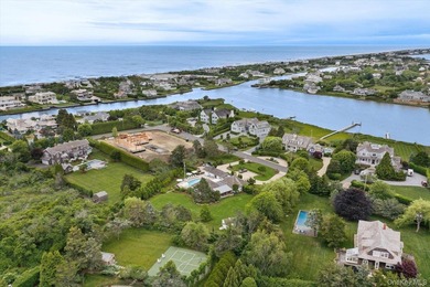 STYLISHLY RENOVATED QUOGUE RETREAT SOUTH OF THE HIGHWAY Nestled - photo 30