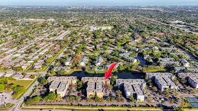 Spacious 2BR, 2-bath condo with 1,350 sq ft of living space with - photo 47