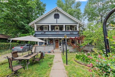 (private lake, pond, coastal) Home For Sale in Myrtlepoint Oregon