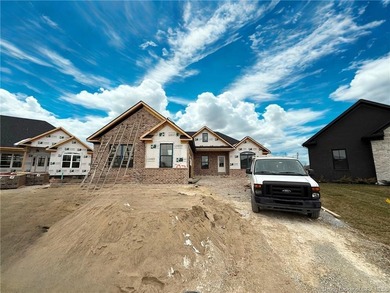 (private lake, pond, creek) Home For Sale in Henryville Indiana