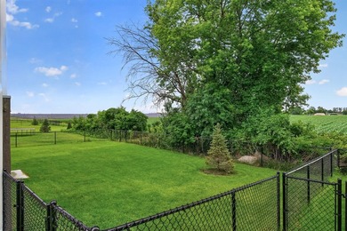 Enjoy the benefits of newer construction without the wait in - photo 2
