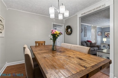 Discover effortless living in Urbanna Creek Farms with this - photo 11