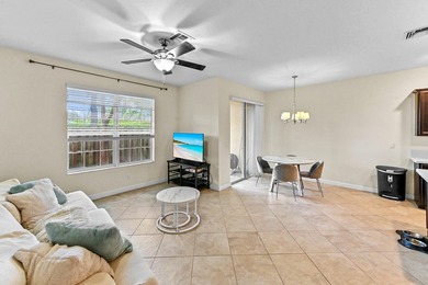 Welcome to this charming townhouse in Charleston Commons, West - photo 11
