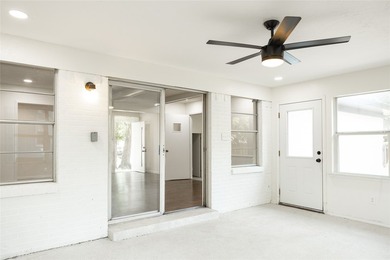 Welcome to this beautifully remodeled 3-bedroom, 2-bath home - photo 14