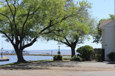 Wow! Updated condo with beautiful water views at sought after - photo 15