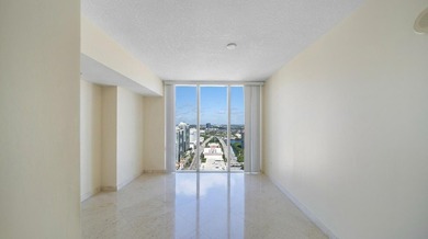 Exclusive pied-a-terre at La Perla Condominium in Sunny Isles - photo 15