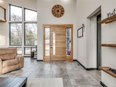 PANORAMIC LAKE VIEWS + TRUE LAKE LIFE LIVING! Discover elevated - photo 7
