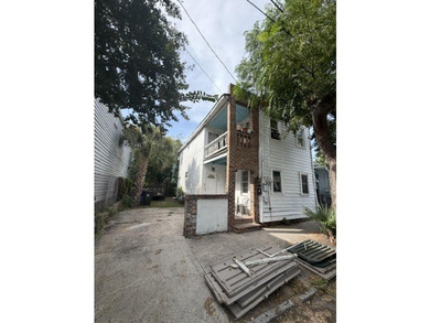 RARE FIND OPPORTUNITY IN THE WESTSIDE NEAR MUSC. THIS DUPLEX CAN - photo 19