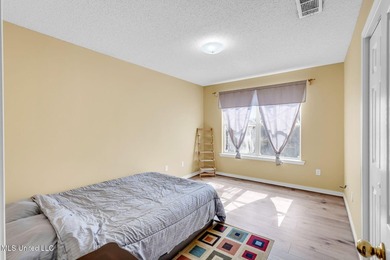 Spacious, private, and full of potential--this 4-bedroom, 2 - photo 19