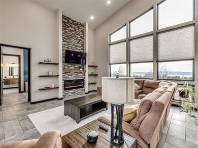 PANORAMIC LAKE VIEWS + TRUE LAKE LIFE LIVING! Discover elevated - photo 9