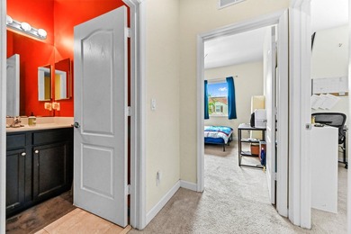 Welcome to this charming townhouse in Charleston Commons, West - photo 19
