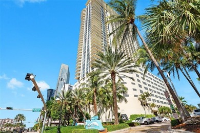Exclusive pied-a-terre at La Perla Condominium in Sunny Isles - photo 23