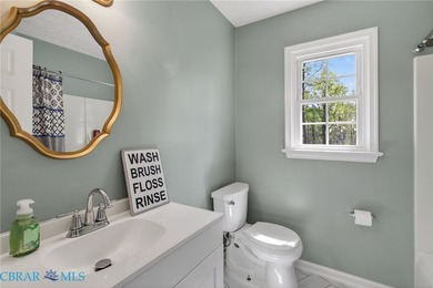 Discover effortless living in Urbanna Creek Farms with this - photo 26