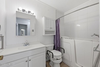 With a total of 1,943 square feet, let's just imagine Friday - photo 26