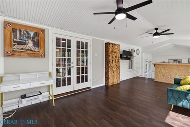 Discover effortless living in Urbanna Creek Farms with this - photo 32
