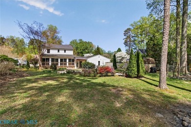 Discover effortless living in Urbanna Creek Farms with this - photo 36