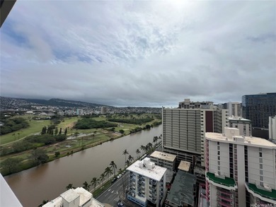 Island Colony is ideally located in the heart of Waikiki, just - photo 10