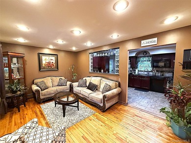 Welcome to Heston Road - a charming Long Island home nestled on - photo 8