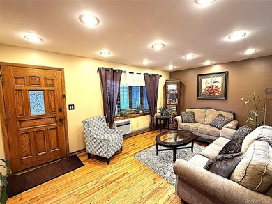 Welcome to Heston Road - a charming Long Island home nestled on - photo 9