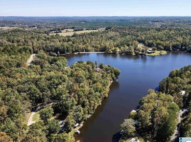 MOTIVATED SELLER - BRING ALL OFFERS. Discover a rare opportunity - photo 12