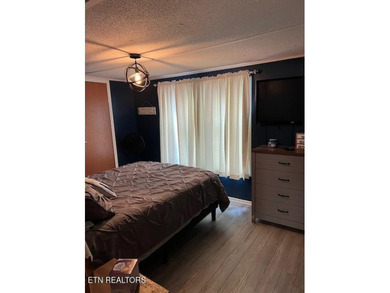 **MOTIVATED SELLER** Approx. 300 feet of lake frontage is a rare - photo 12