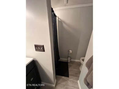 **MOTIVATED SELLER** Approx. 300 feet of lake frontage is a rare - photo 14