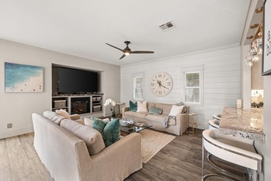 Rare opportunity to own a beautifully updated 5BR/4BA residence - photo 15