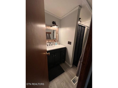 **MOTIVATED SELLER** Approx. 300 feet of lake frontage is a rare - photo 16