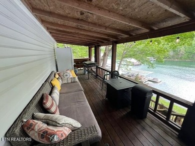 **MOTIVATED SELLER** Approx. 300 feet of lake frontage is a rare - photo 21