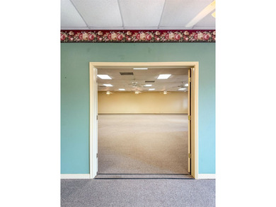 Limitless possibilities await with this exceptionally well-built - photo 25