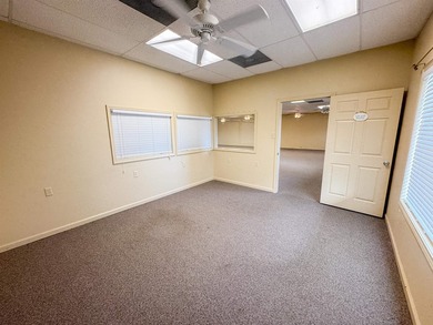Limitless possibilities await with this exceptionally well-built - photo 29