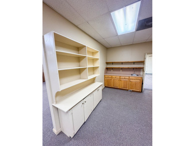 Limitless possibilities await with this exceptionally well-built - photo 30