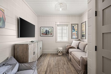 Rare opportunity to own a beautifully updated 5BR/4BA residence - photo 35