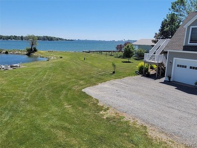Welcome to the waterfront retreat you've been waiting for! This - photo 47