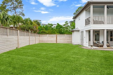 Rare opportunity to own a beautifully updated 5BR/4BA residence - photo 50