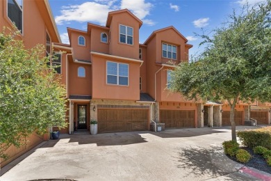 Lake Townhome/Townhouse For Sale in Grand Prairie, Texas
