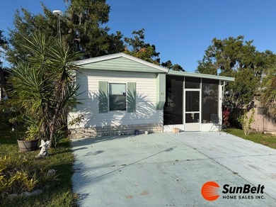 Lake Griffin Home For Sale in Fruitland Park Florida