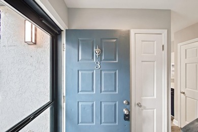 Perfect location and fully furnished! Centrally located in the - photo 4