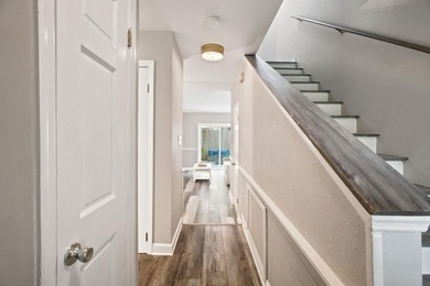 Perfect location and fully furnished! Centrally located in the - photo 7