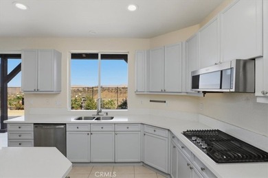 Gorgeous view home in the prestigious Eagle Glen community with - photo 11