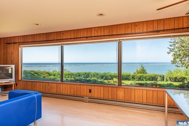 Rare, stunning waterfront property ready for your remodel - photo 14