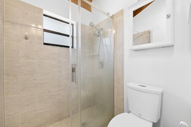 Amazing Opportunity to own a home in this small, friendly - photo 16