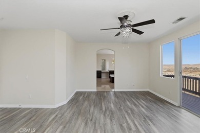 Gorgeous view home in the prestigious Eagle Glen community with - photo 34