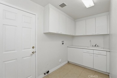 Gorgeous view home in the prestigious Eagle Glen community with - photo 39