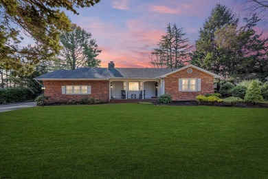 Bargaintown Pond Home For Sale in Egg Harbor Township New Jersey